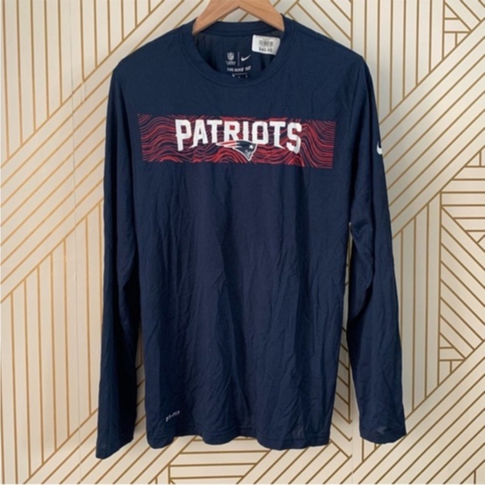 Nike NWT Dri-Fit NFL New England Patriots Blue Long Sleeve Tee size medium M